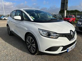 A vendre Renault Scenic à Pussay 91740